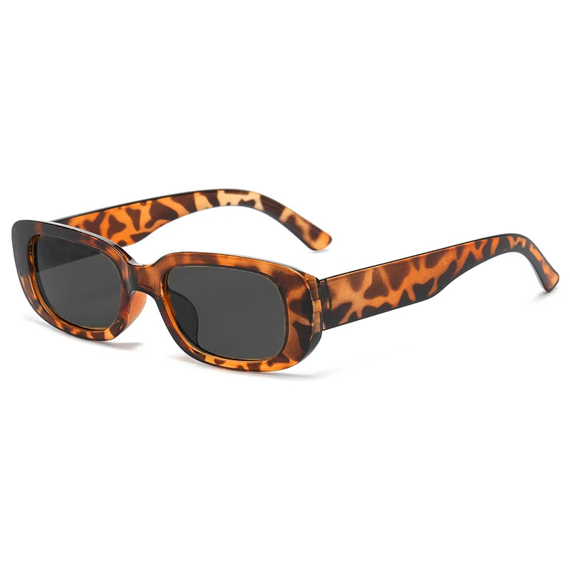 Óculos de sol retangulares da moda
